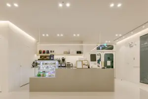 갤러리 카페 카운터, 미니멀 화이트 인테리어